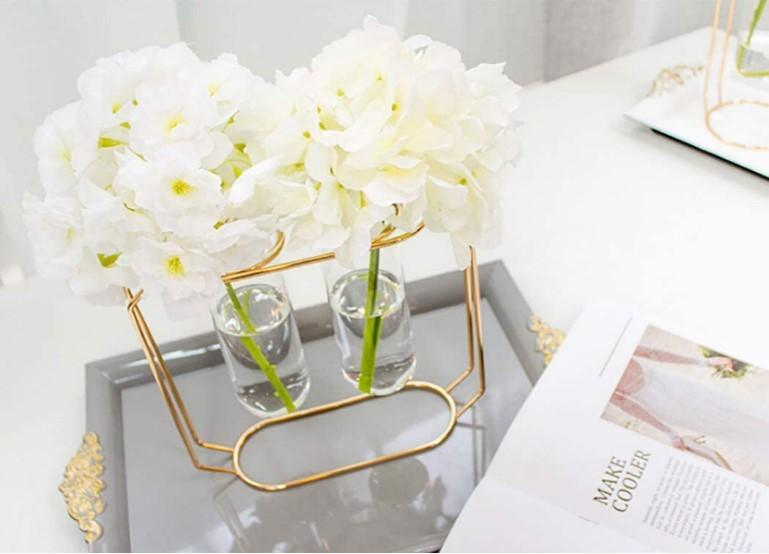 Golden Tube Vase – Stylish Home Decor - Image 5